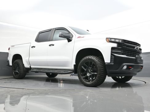 Used 2021 Chevrolet Silverado 1500 LT Trail Boss w/ Bed Protection Package image 37