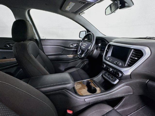 Used 2020 GMC Acadia SLE FWD image 26