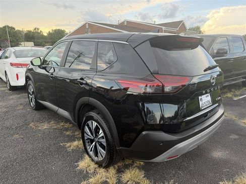 Used 2023 Nissan Rogue SV AWD/4WD image 24