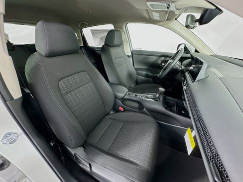 New 2026 Honda HR-V LX image 25