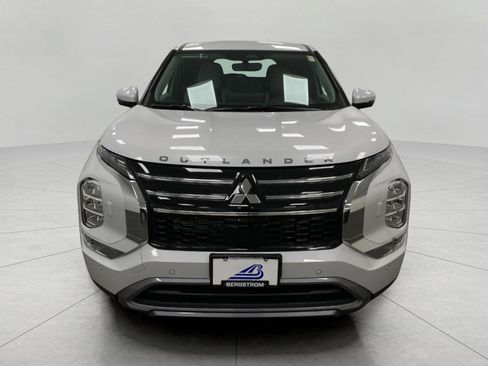 New 2026 Mitsubishi Outlander SE AWD/4WD image 10