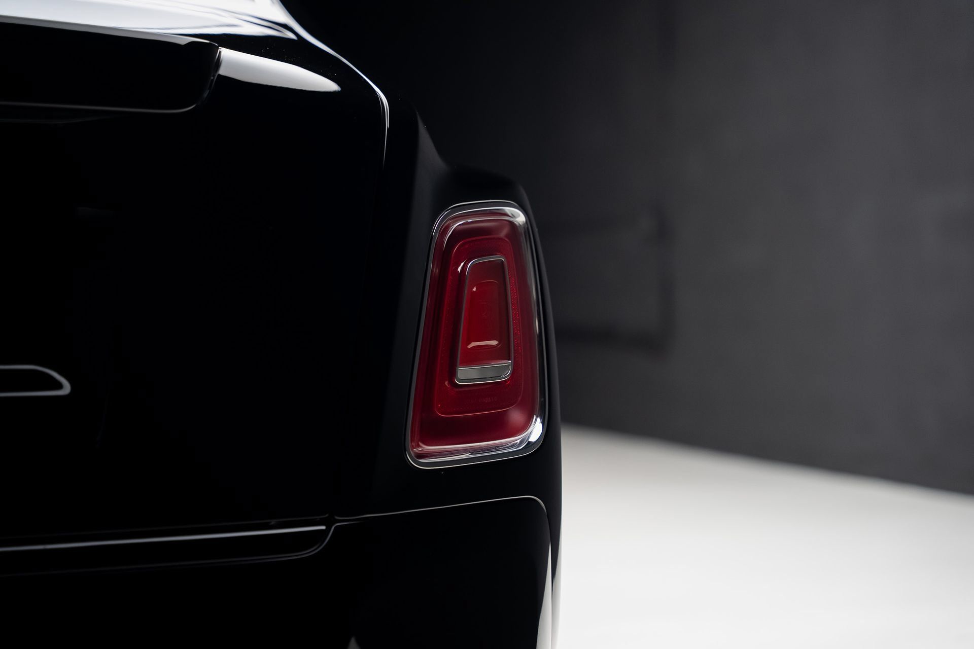 Used 2024 Rolls-Royce Phantom Extended Wheelbase RWD image 30