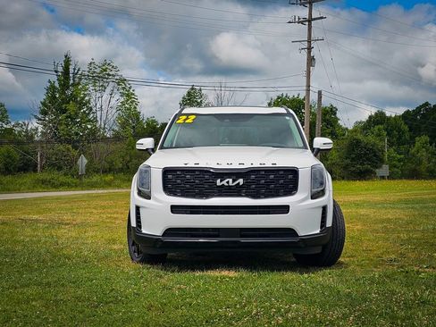 Used 2022 Kia Telluride EX w/ EX Premium Package AWD/4WD image 8