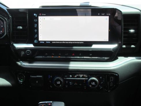 Used 2026 Chevrolet Silverado 1500 High Country w/ Midnight Edition RWD image 15