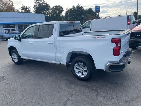 Certified 2025 Chevrolet Silverado 1500 LT w/ Convenience Package II image 9