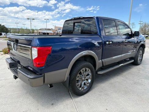 Used 2018 Nissan Titan Platinum Reserve w/ Platinum Utility Package AWD/4WD image 7