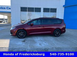 Used 2018 Chrysler Pacifica Touring Plus w/ S Appearance Package video 1