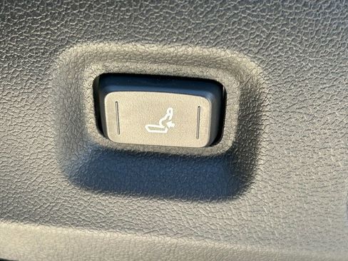 New 2026 Toyota Tacoma SR5 AWD/4WD image 24