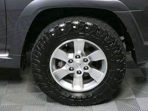 Used 2012 Toyota 4Runner SR5 w/ Premium Pkg AWD/4WD image 36