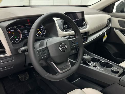 New 2026 Nissan Rogue SV image 21