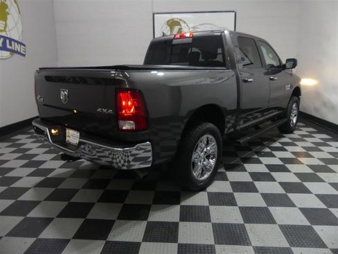 Used 2017 RAM 1500 Big Horn image 10
