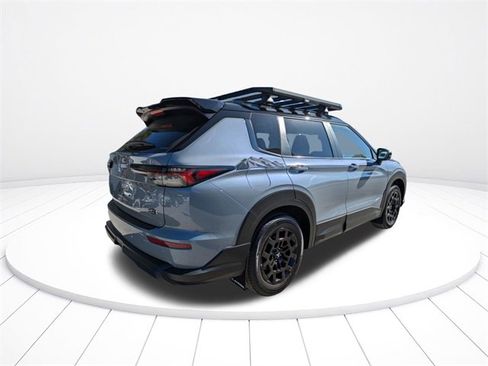 New 2026 Mitsubishi Outlander Trail Edition image 4
