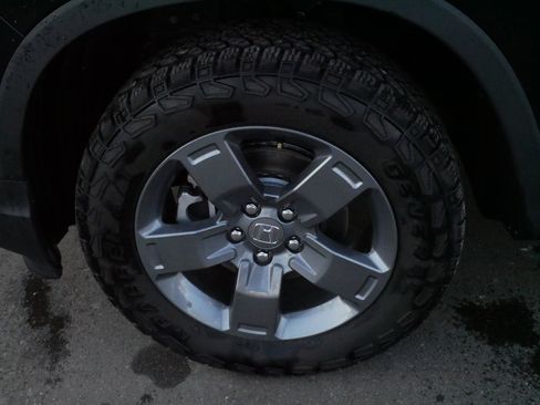 Certified 2025 Honda Ridgeline TrailSport image 18