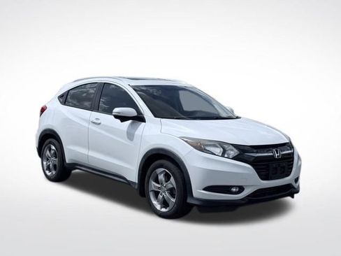 Used 2017 Honda HR-V EX-L image 4