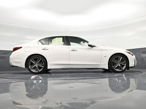 Used 2019 INFINITI Q50 Signature Edition w/ Cargo Package (L96) RWD image 28