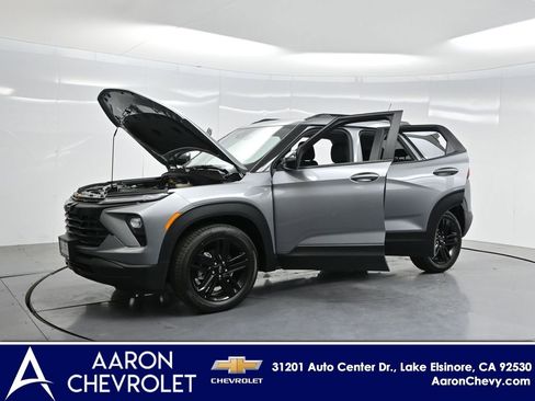 New 2026 Chevrolet TrailBlazer LT w/ Midnight Edition FWD image 43