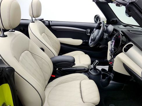 Used 2024 MINI Cooper S FWD image 23