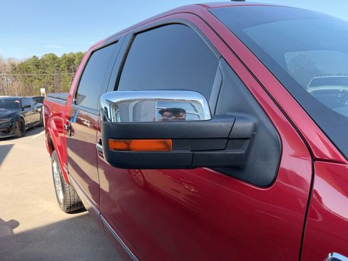 Used 2011 Ford F150 Platinum image 18