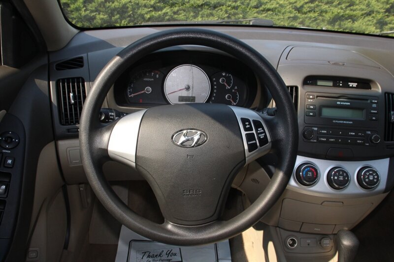 Used 2007 Hyundai Elantra GLS FWD image 17