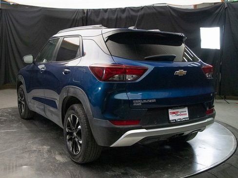 Used 2021 Chevrolet TrailBlazer LT w/ Convenience Package image 9