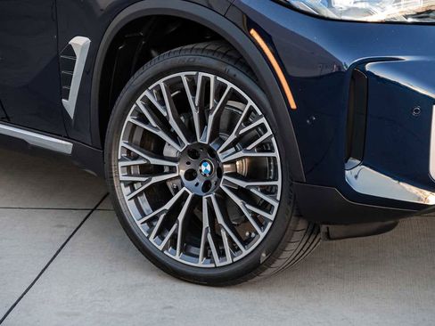 New 2026 BMW X5 xDrive40i w/ Executive Package image 8