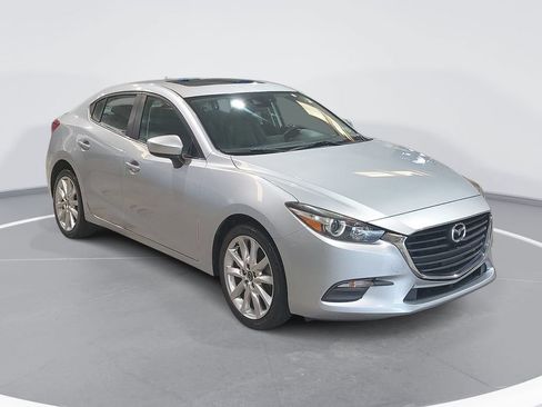 Used 2017 MAZDA MAZDA3 Touring w/ Popular Equipment Package FWD image 3