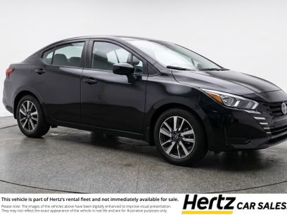 Used 2025 Nissan Versa SV w/ Trunk Package