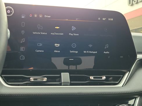 Used 2025 Chevrolet Equinox LT FWD image 26