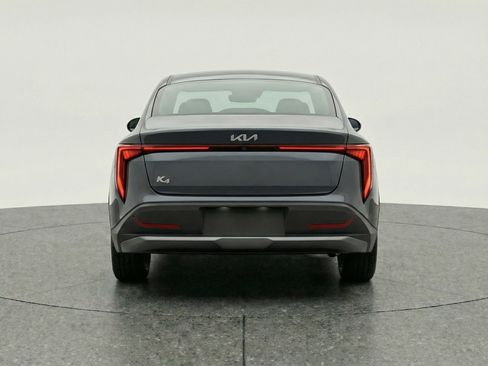 Used 2025 Kia K4 LXS FWD image 7
