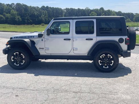 Certified 2024 Jeep Wrangler Unlimited Rubicon 4xe AWD/4WD image 6