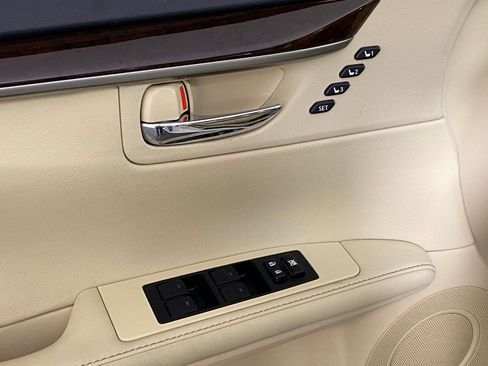 Used 2015 Lexus ES 350 image 24