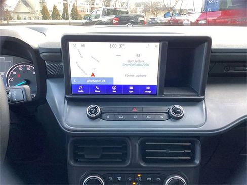 Certified 2024 Ford Maverick Lariat w/ Black Appearance Package image 21