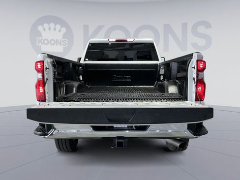 Used 2025 Chevrolet Silverado 2500 LT w/ Convenience Package image 45