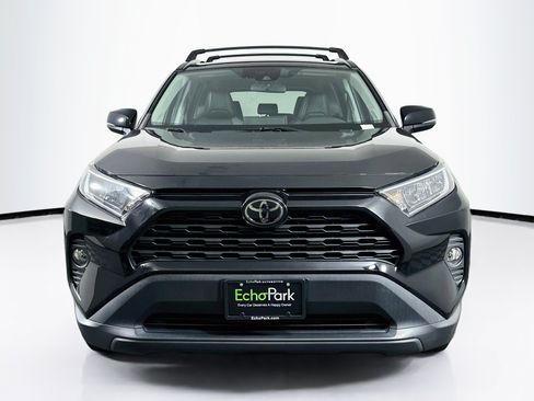 Used 2021 Toyota RAV4 XLE Premium AWD/4WD image 2