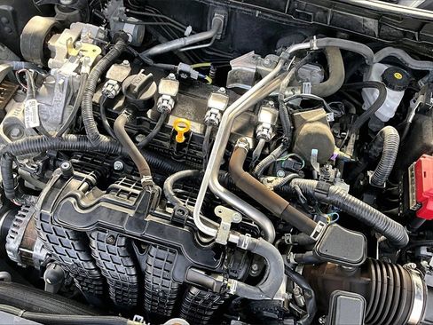 Used 2022 Nissan Altima 2.5 SR image 34