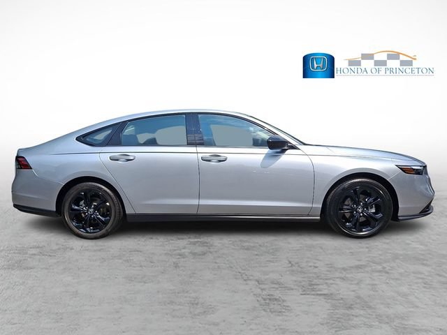 Certified 2025 Honda Accord SE image 7