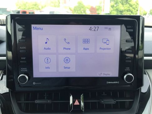 Used 2022 Toyota Corolla Cross LE w/ Moonroof Package AWD/4WD image 23