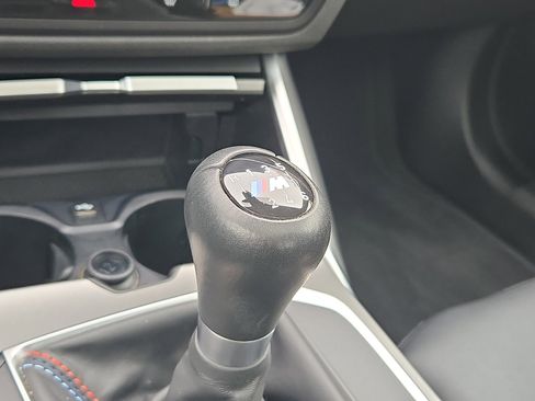 Used 2025 BMW M2 image 16