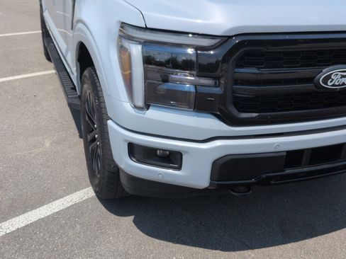 Used 2025 Ford F150 Lariat w/ Equipment Group 502A High AWD/4WD image 10