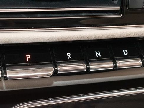 Used 2023 Lincoln Navigator Reserve AWD/4WD image 35