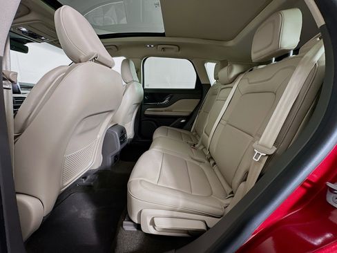 Used 2022 Lincoln Corsair Reserve w/ Equipment Group 201A image 28