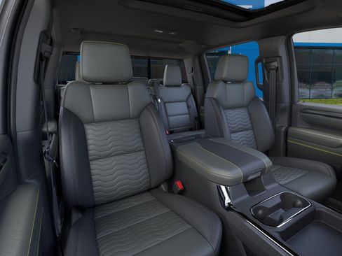 New 2026 Chevrolet Silverado 2500 ZR2 AWD/4WD image 24