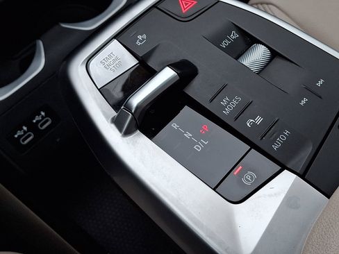 Used 2023 BMW X1 xDrive28i w/ Convenience Package image 16