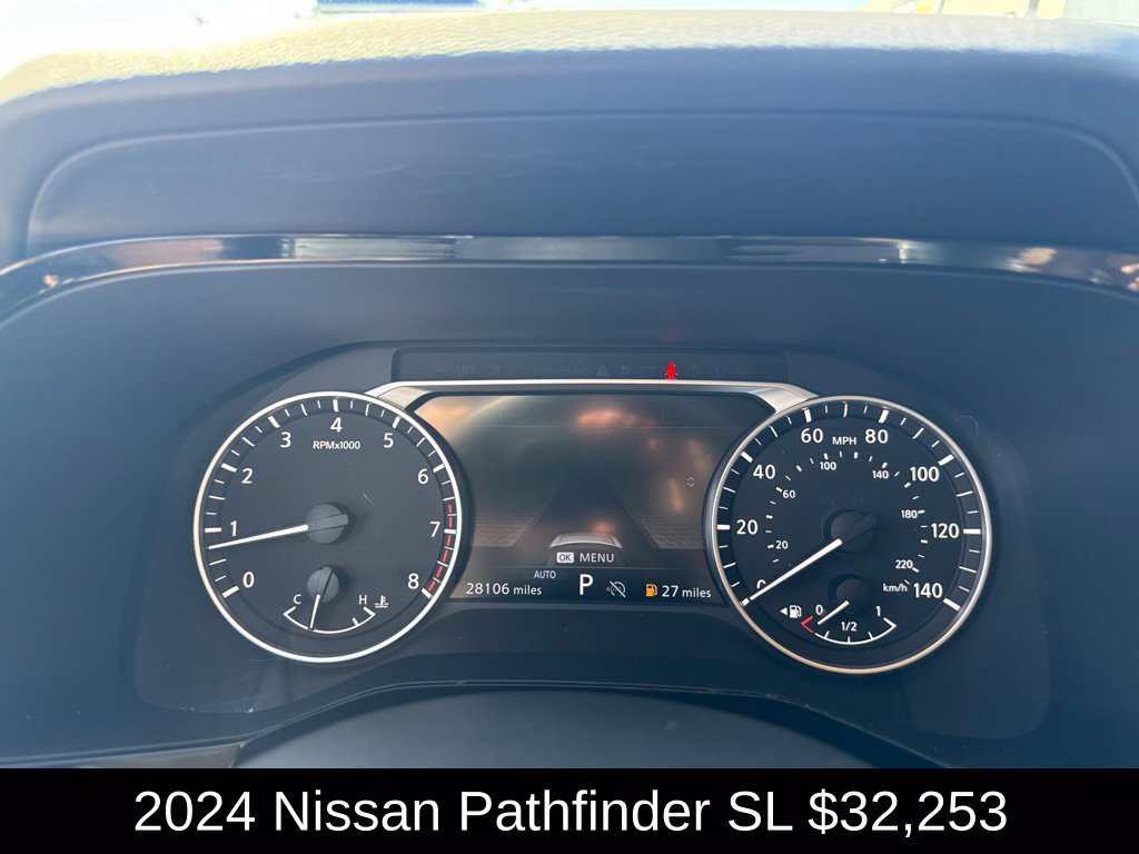 Used 2024 Nissan Pathfinder SL AWD/4WD image 29