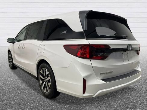 New 2026 Honda Odyssey EX-L image 3