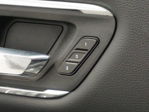 Used 2023 RAM 1500 Laramie image 29