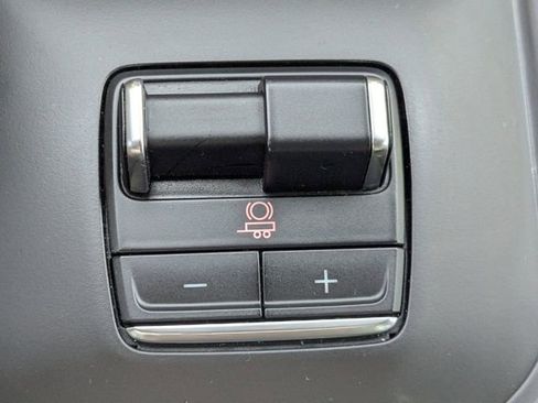 Used 2024 GMC Sierra 2500 Denali Ultimate AWD/4WD image 23