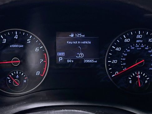 Used 2021 Kia Stinger GT-Line w/ Sun & Sound Package RWD image 22