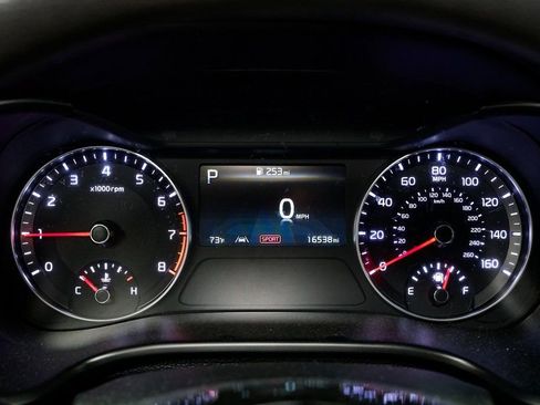 Certified 2023 Kia Forte LXS image 11