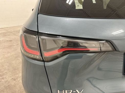 Used 2025 Honda HR-V Sport image 21